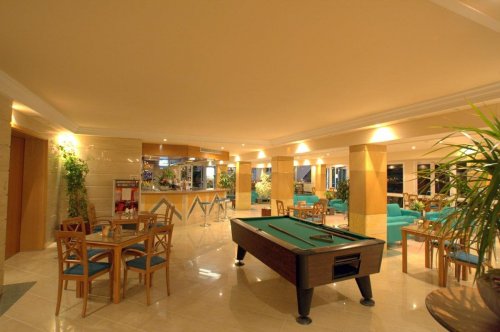 Argos Hotel