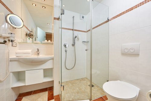 Hotel am Badersee