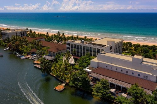 CENTARA CEYSANDS RESORT AND SPA 4