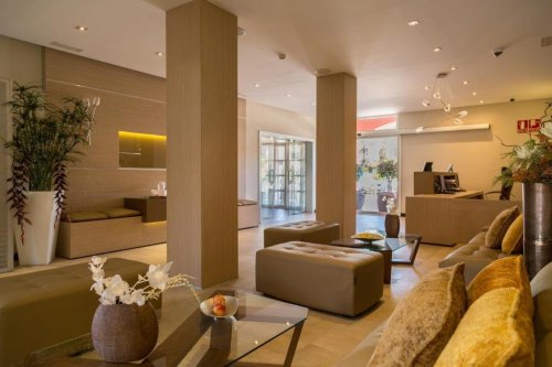 Marola Park Hotel