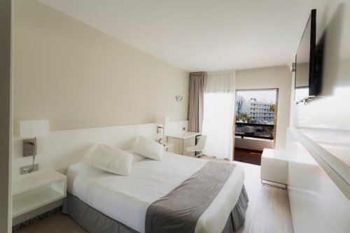 Hotel Caserio