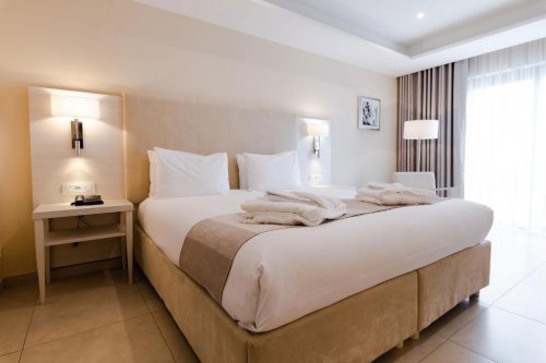 Maritim Antonine Hotel