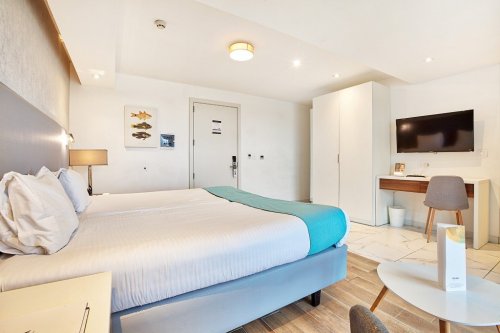 Solana Hotel and Spa