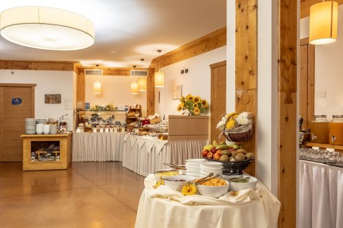 Aparthotel Adler