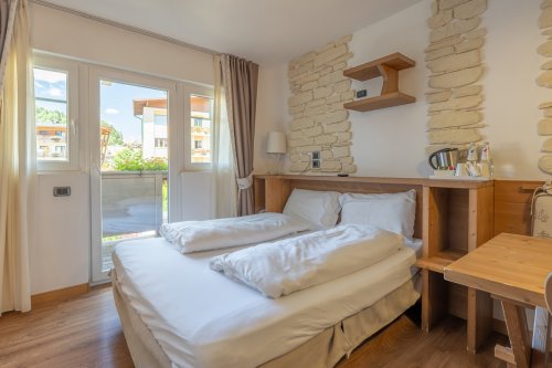 Aparthotel Adler