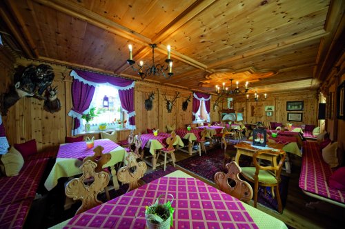 Belvedere Dolomites Flower Hotel