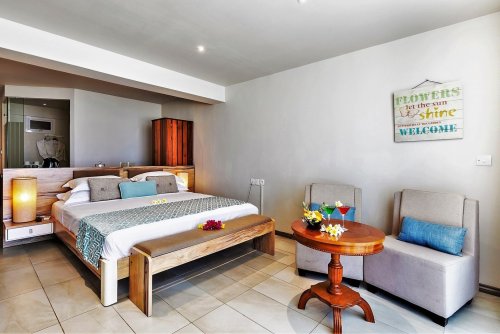 Le Peninsula Bay Beach Resort & Spa