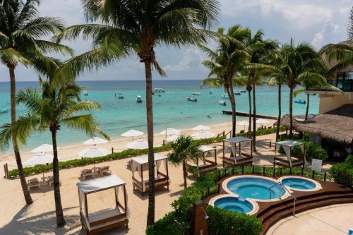 The Reef Coco Beach