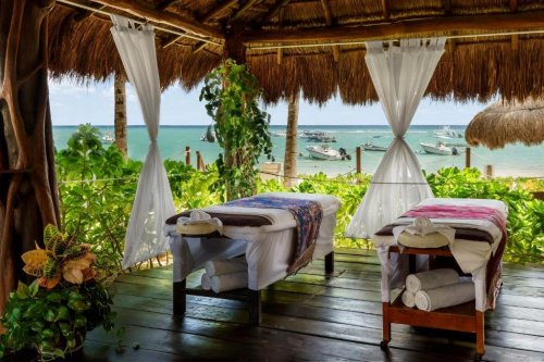 The Reef Coco Beach