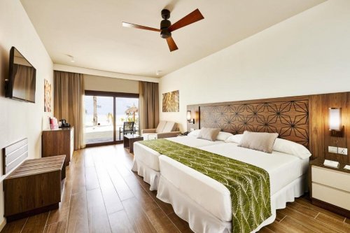 Hotel RIU Atoll