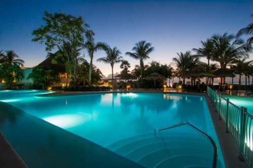 Sandos Caracol Eco Resort