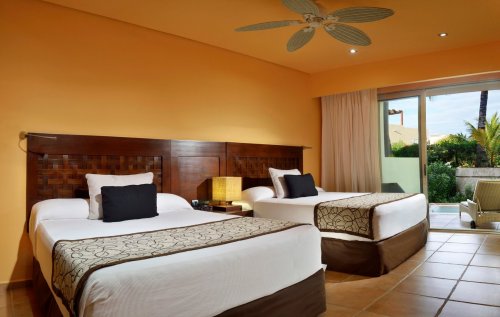 Catalonia Riviera Maya