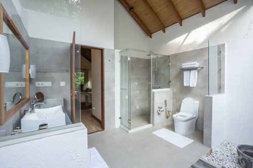 Reethi Faru Resort