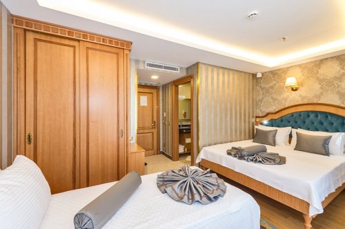 Aprilis Gold Hotel