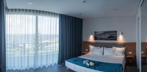 Whales Bay Hotel