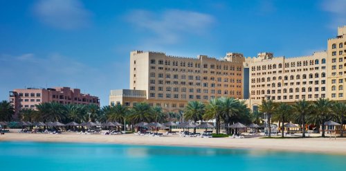 Hotel Intercontinental Doha Beach & Spa