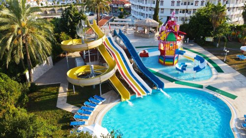 Hotel Cesars Side