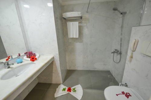 Hotel Cesars Side