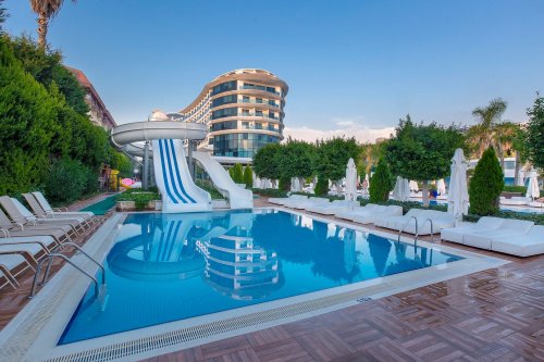 Hotel Q Premium