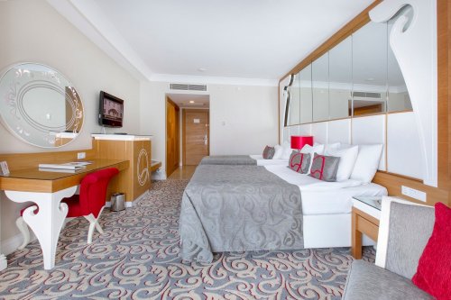 Hotel Q Premium