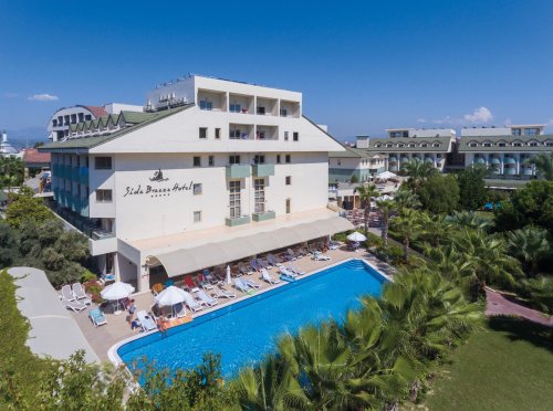 Hotel Side Breeze