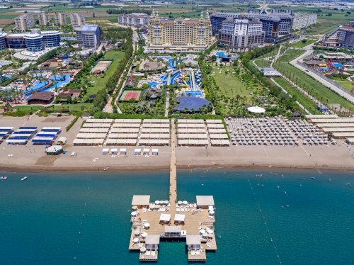 Hotel Royal Holiday Palace