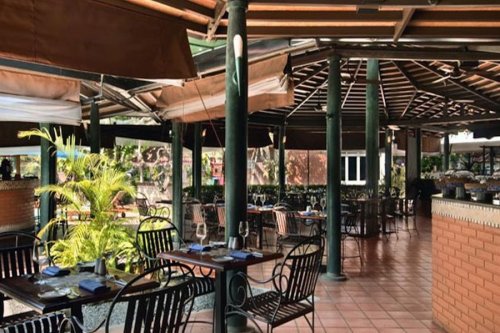 HILTON COLOMBO 5