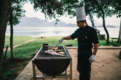 AMAYA LAKE KANDALAMA DAMBULLA 4