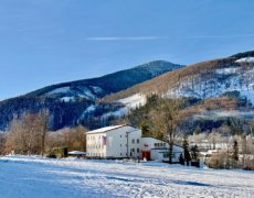 Retro Hotel Jiskra - pobyt s 4denním skipasem