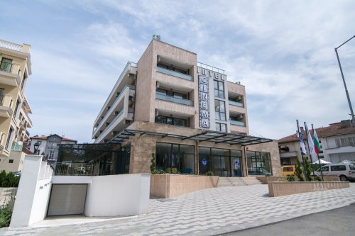 Hotel Cinema