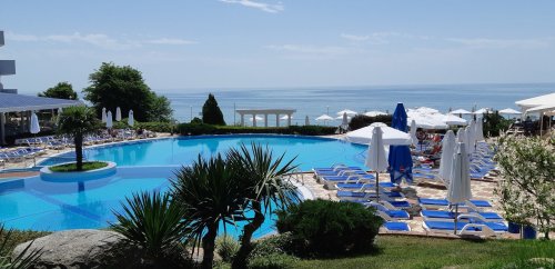 Hotel Sineva Beach