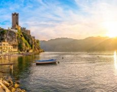 Jednodenní výlet k jezeru Lago di Garda s koupáním