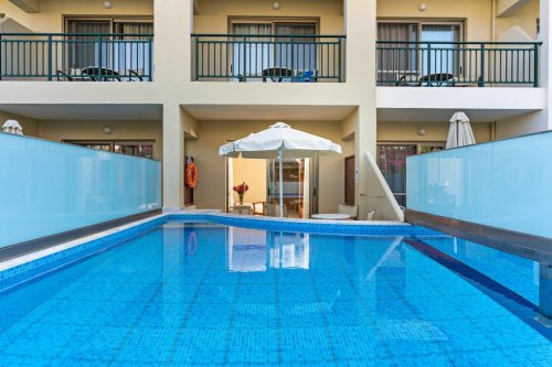 Hotel Hydramis Palace Beach Resort