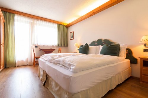 Park Hotel Bellacosta autobusem