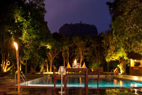HOTEL SIGIRIYA 3