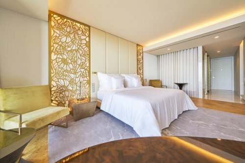 Hotel Savoy Palace