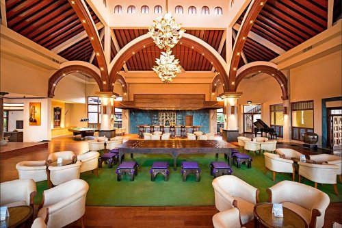 Royal Palms Beach Hotel