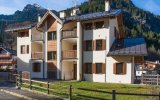 Apartmánový dům Casa Nicoleta, Apartmánový dům Casa Al Moro Apartmánový dům Casa Al Moro