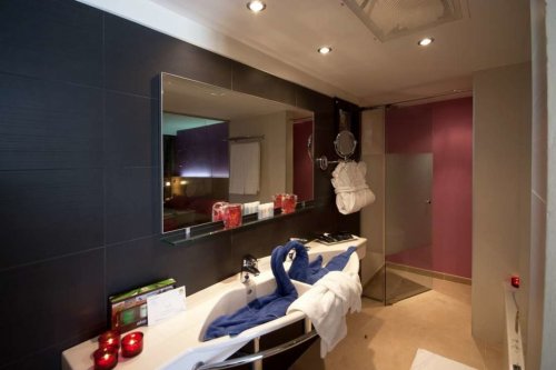 R2 Romantic Fantasia Suites