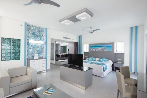 Hotel RIU Playa Blanca