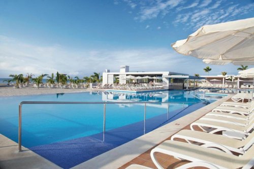 Hotel RIU Playa Blanca