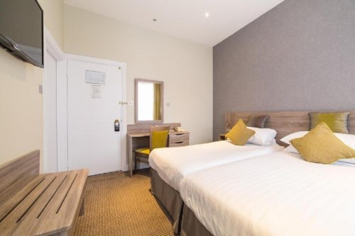 Hotel Phoenix