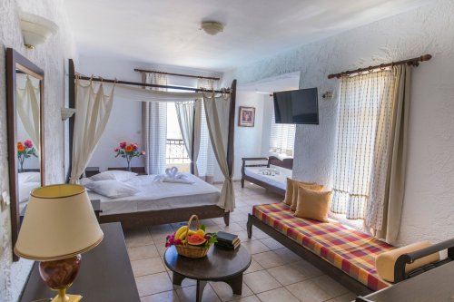 Hotel Creta Aquamarine