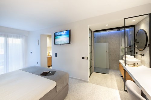Hotel Ikaros Beach