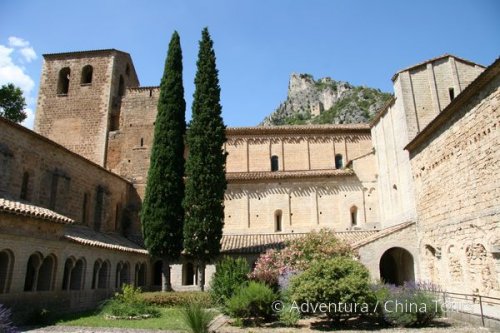 Kvetoucí Provence na kole