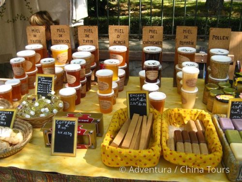 Kvetoucí Provence na kole