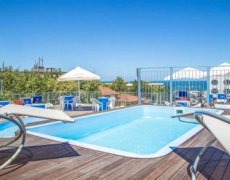 Hotel Leonardo