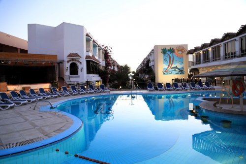 Hotel Minamark Beach Resort