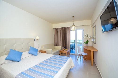 Hotel Themis Beach