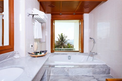 Hotel Diamond Cliff Resort & Spa